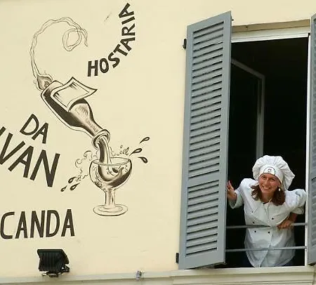 Bed & Breakfast Hostaria Da Ivan 3*